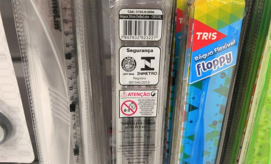 2020 01 14 Material escolar 25 itens da lista de material escolar devem ter o selo do INMETRO